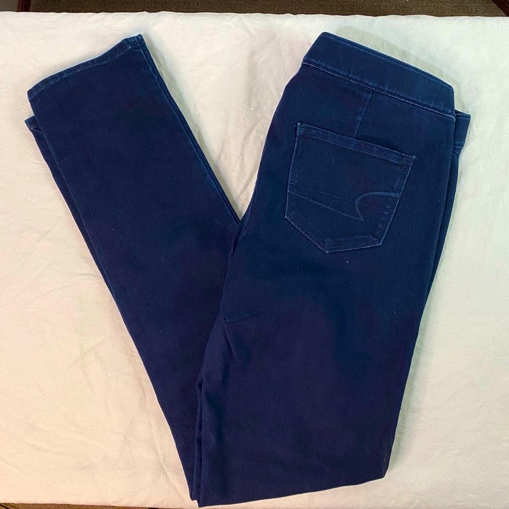 American Eagle Stretch pull on jegging Size 10 Dark wash
